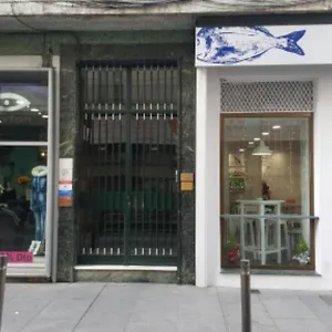 Eduardo Lucena 5, Puente Apartamento