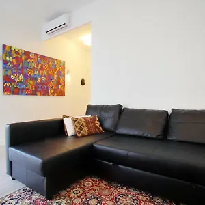 https://moderno-piso-en-centro-historico.hotelsinnerja.org